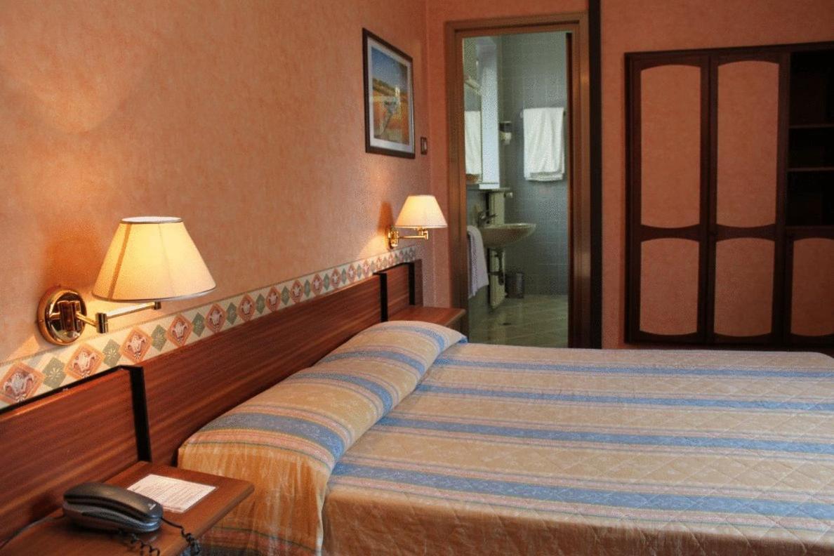 Hotel Milano Triest Pokój zdjęcie